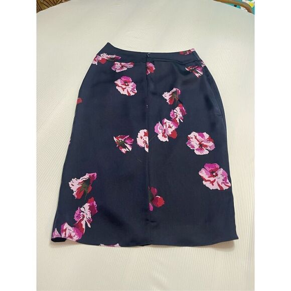 JOIE Alphina Front Drape Floral Print Knee Length Skirt Size 2 - Picture 9 of 10